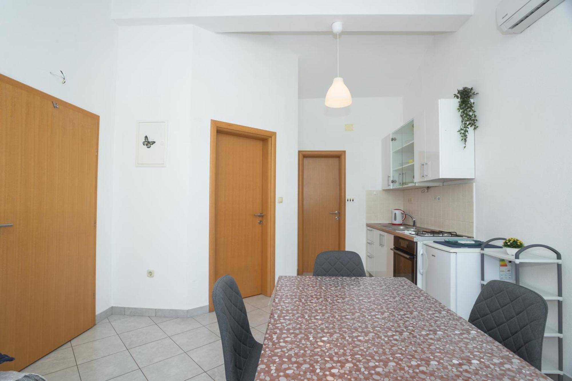 Apartments Klaudia Cista Velika 보디체 외부 사진